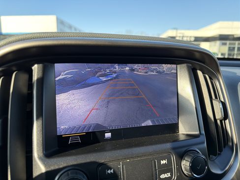 Used 2022 Chevrolet Colorado Z71 image 20