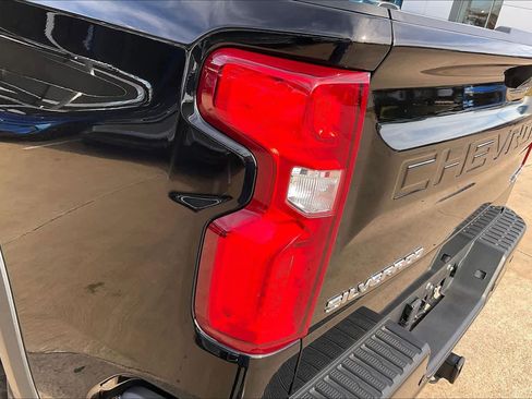 Certified 2025 Chevrolet Silverado 1500 ZR2 w/ Technology Package image 28