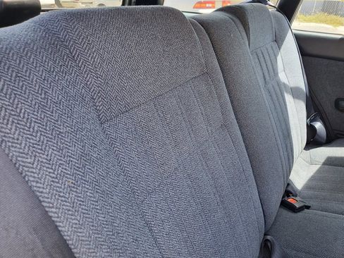 Used 1990 Toyota Corolla Deluxe image 34