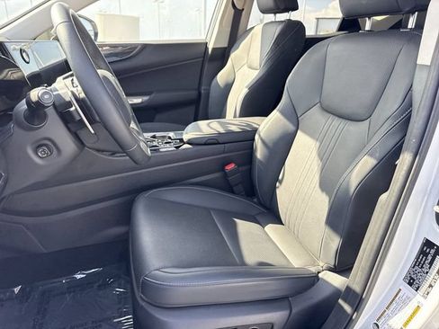 Certified 2025 Lexus NX 350 AWD w/ Premium Package image 11