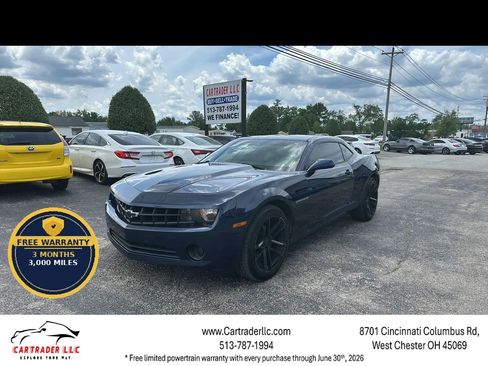 Used 2011 Chevrolet Camaro LS RWD image 1