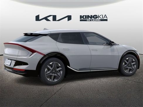 New 2025 Kia EV6 Light image 7