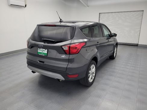 Used 2019 Ford Escape SE AWD/4WD image 9