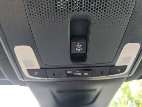 Used 2025 Honda CR-V Sport Touring image 29