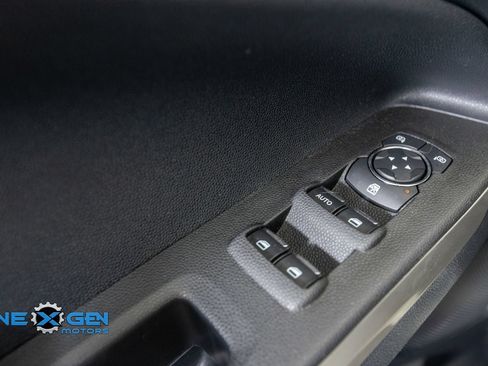 Used 2019 Ford EcoSport Titanium AWD/4WD image 12