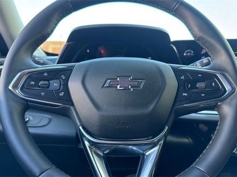 Used 2025 Chevrolet Trax ACTIV w/ Driver Confidence Package image 34