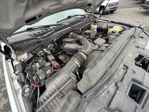 Used 2022 Ford F350 XL w/ Power Equipment Group image 18