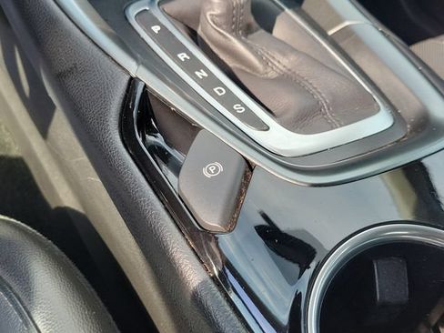Used 2016 Ford Fusion Titanium FWD image 28