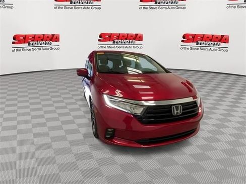 Used 2024 Honda Odyssey EX-L image 3