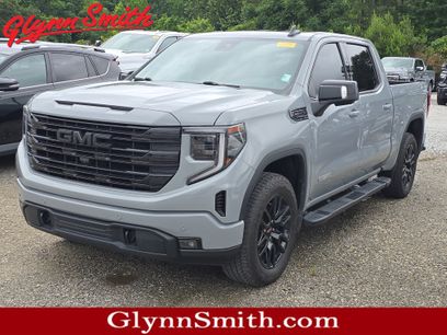 Used 2024 GMC Sierra 1500 Elevation w/ Elevation Premium Package