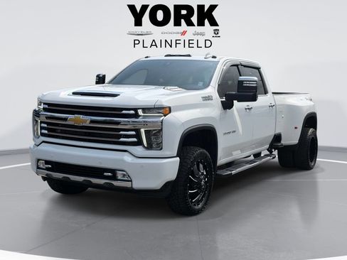 Used 2022 Chevrolet Silverado 3500 High Country w/ Safety Package II AWD/4WD image 1
