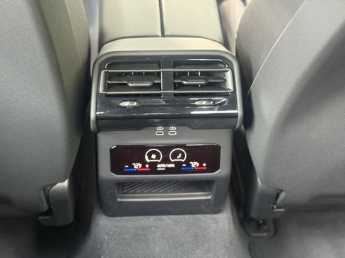 Certified 2026 BMW i5 eDrive40 w/ M Sport Package RWD image 26