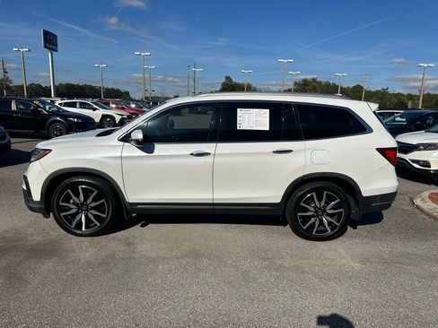 Used 2021 Honda Pilot Touring image 12