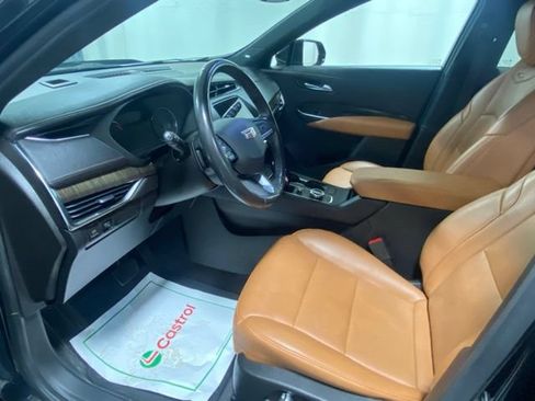 Used 2020 Cadillac XT4 Premium Luxury AWD/4WD image 9
