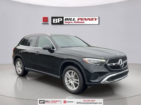Used 2023 Mercedes-Benz GLC 300 4MATIC image 7