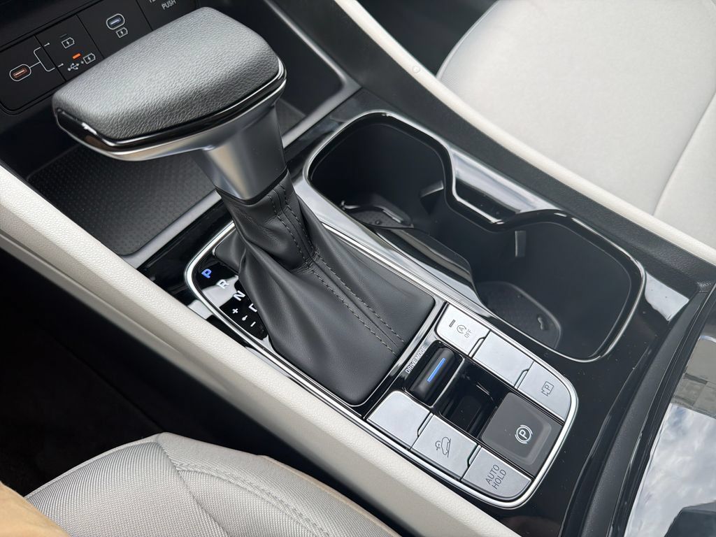 New 2026 Hyundai Tucson SE FWD image 32