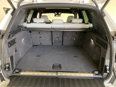 New 2026 BMW X5 xDrive50e w/ Climate Comfort Package image 31