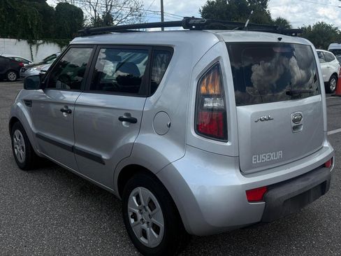 Used 2011 Kia Soul FWD image 8