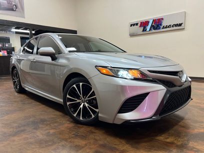 Used 2019 Toyota Camry SE