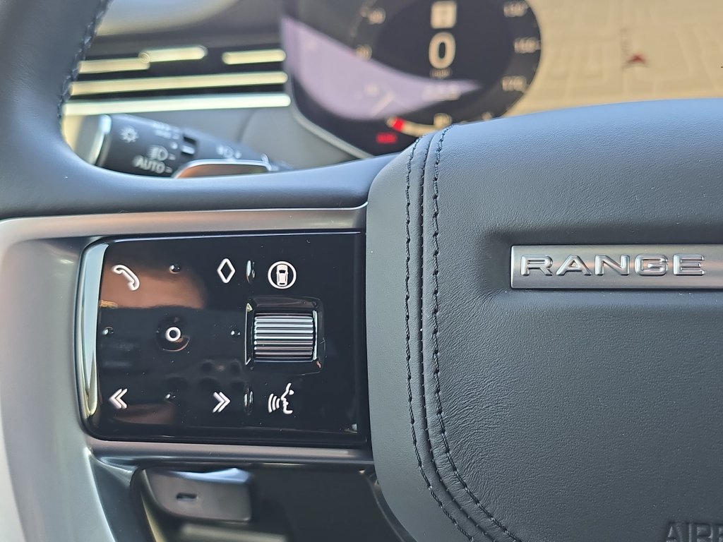 New 2027 Land Rover Range Rover SE AWD/4WD image 18