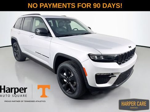 New 2025 Jeep Grand Cherokee Limited w/ Black Appearance Package AWD/4WD image 3
