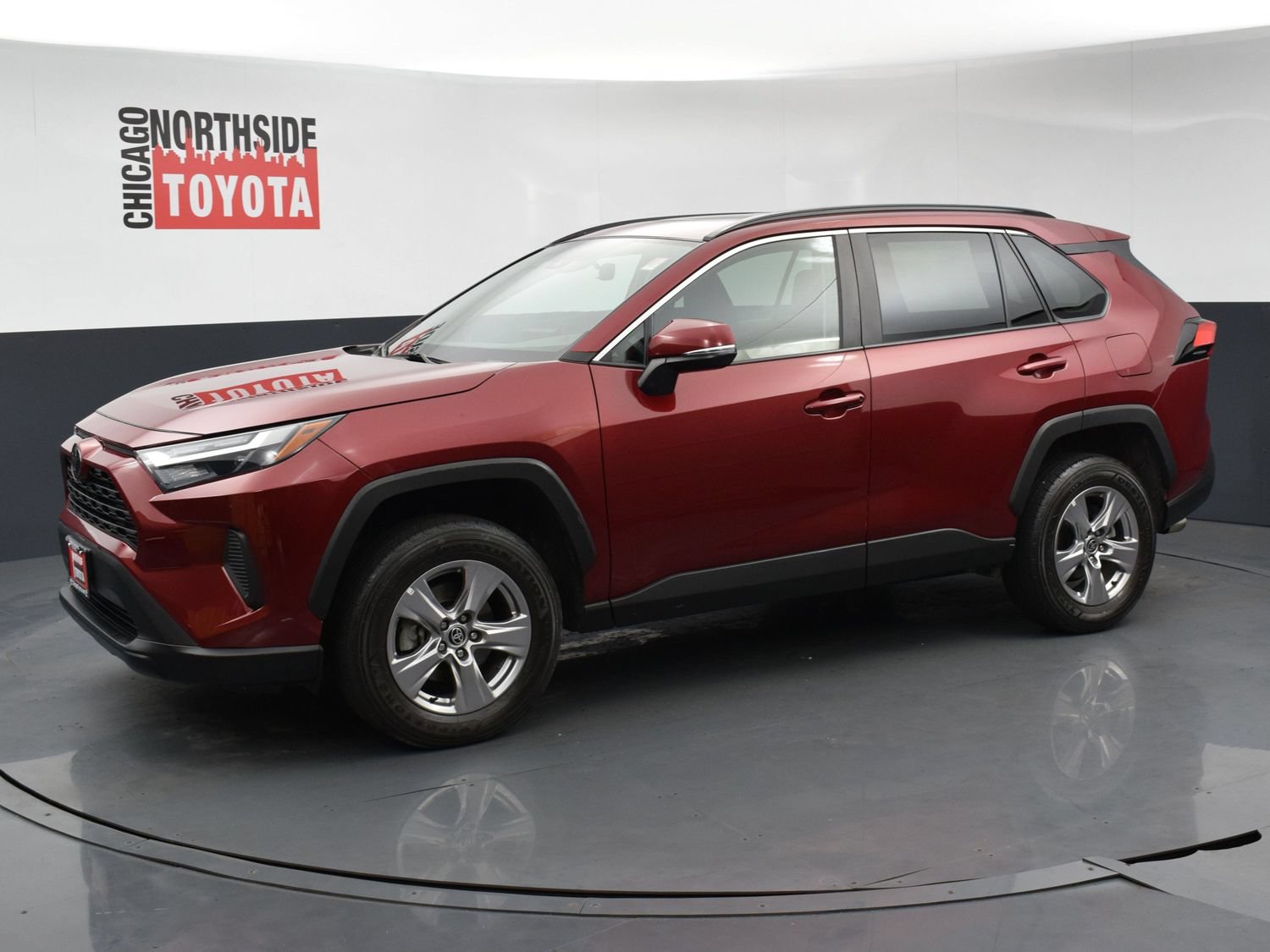 Used 2022 Toyota RAV4 XLE w/ Convenience Package AWD/4WD image 8
