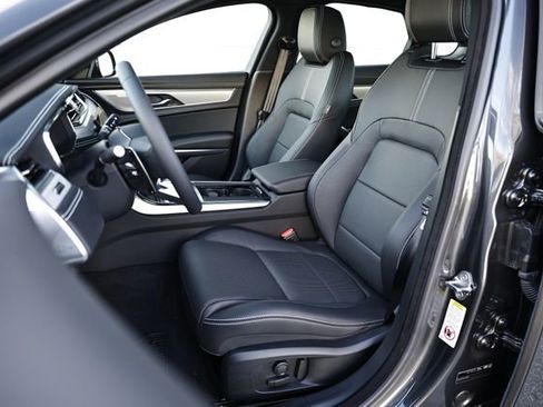 New 2024 Jaguar XF R-Dynamic SE image 26