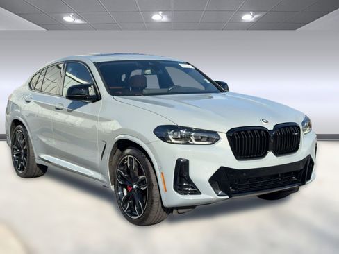 Used 2024 BMW X4 M40i w/ Premium Package image 7