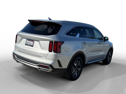 Used 2023 Kia Sorento EX FWD image 5