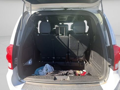 Used 2019 Dodge Grand Caravan GT FWD image 7