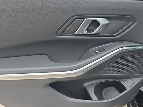 Used 2025 BMW 330i xDrive Sedan image 14