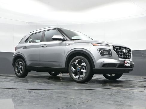 New 2026 Hyundai Venue SEL image 44