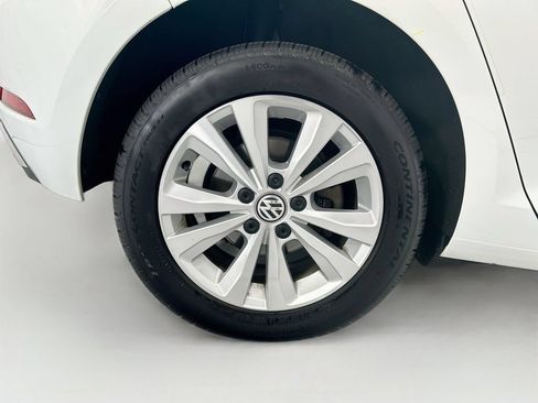 Used 2020 Volkswagen Golf 4-Door FWD image 31