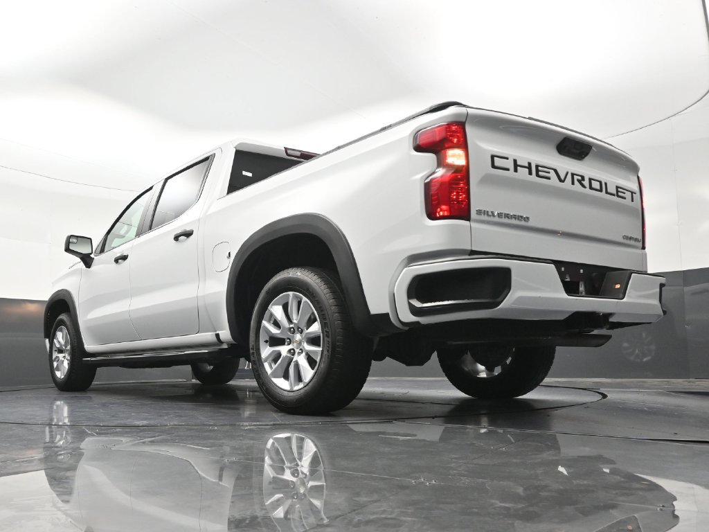 Used 2024 Chevrolet Silverado 1500 Custom RWD image 27