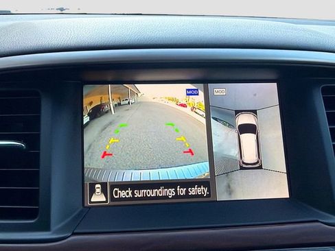 Used 2020 Nissan Pathfinder Platinum image 35