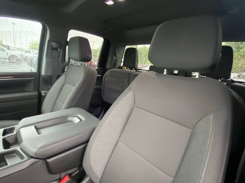Used 2024 GMC Sierra 1500 SLE RWD image 20
