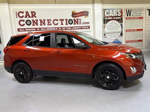 Used 2020 Chevrolet Equinox LS w/ LS Convenience Package image 10