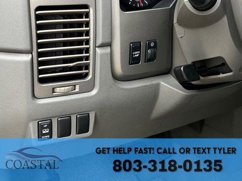 Used 2005 Nissan Titan XE RWD image 8