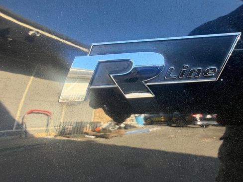 Used 2012 Volkswagen CC R-Line image 17