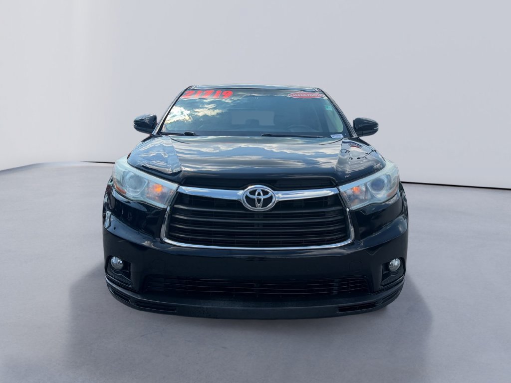 Used 2016 Toyota Highlander Plus FWD image 8