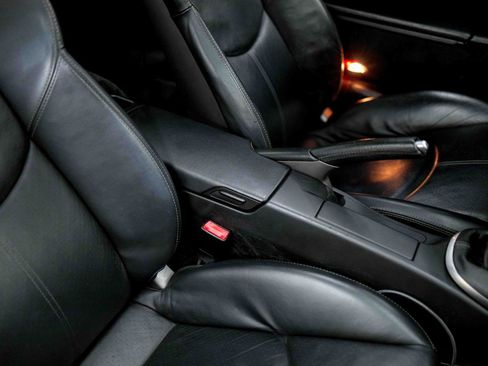 Used 2005 Porsche 911 Carrera S RWD image 62