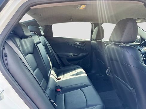Used 2021 Chevrolet Malibu LT w/ Leather Package FWD image 23