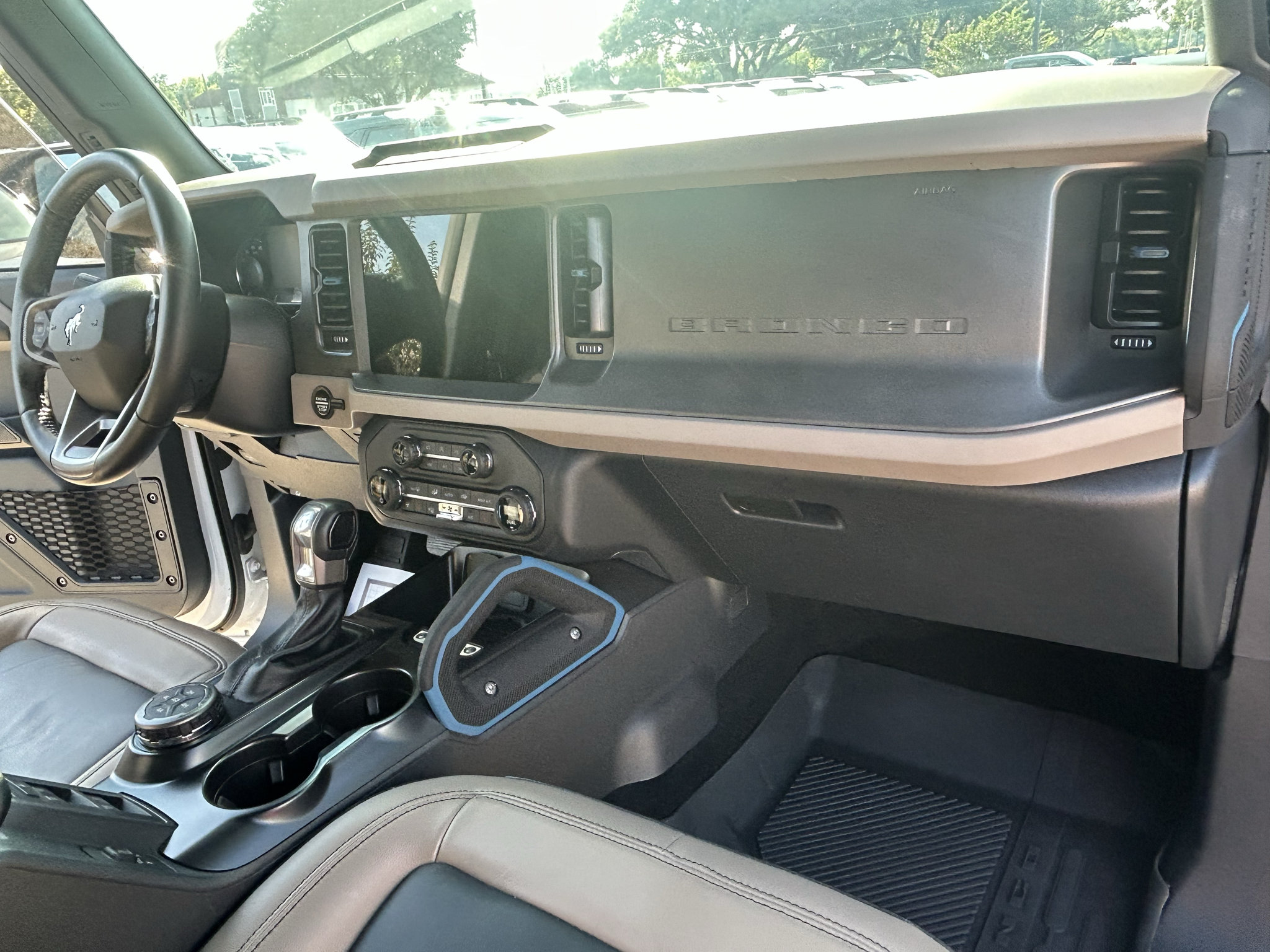 Used 2024 Ford Bronco Wildtrak AWD/4WD image 27