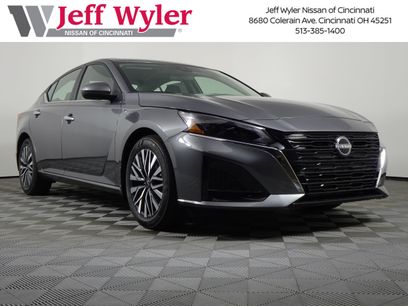 New 2025 Nissan Altima 2.5 SV w/ SV Premium Package