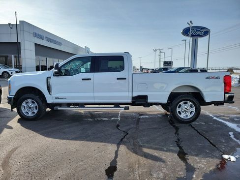 Certified 2025 Ford F250 XLT image 7