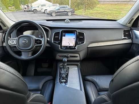 Used 2021 Volvo XC90 T6 Inscription w/ Lounge Package AWD/4WD image 8