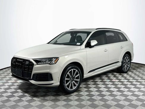 Certified 2023 Audi Q7 2.0T Premium Plus w/ Premium Plus Package AWD/4WD image 3