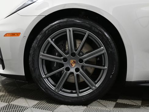 Used 2026 Porsche Panamera 4 AWD/4WD image 12