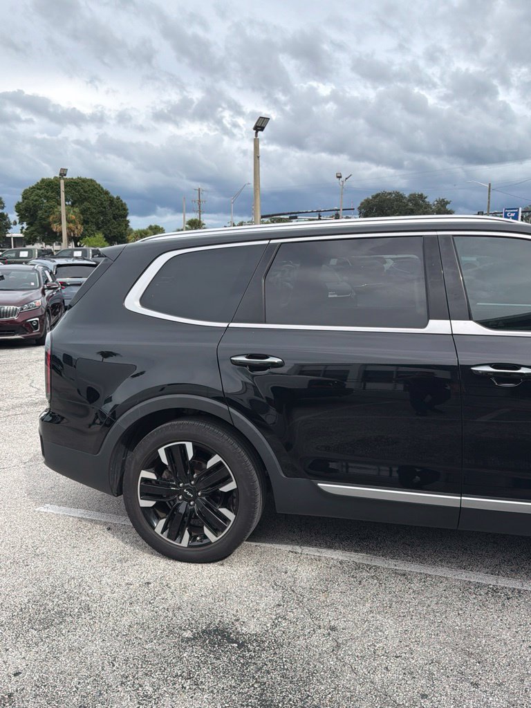 Used 2023 Kia Telluride SX FWD image 7