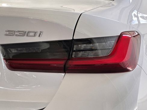 Used 2026 BMW 330i Sedan w/ Convenience Package image 13